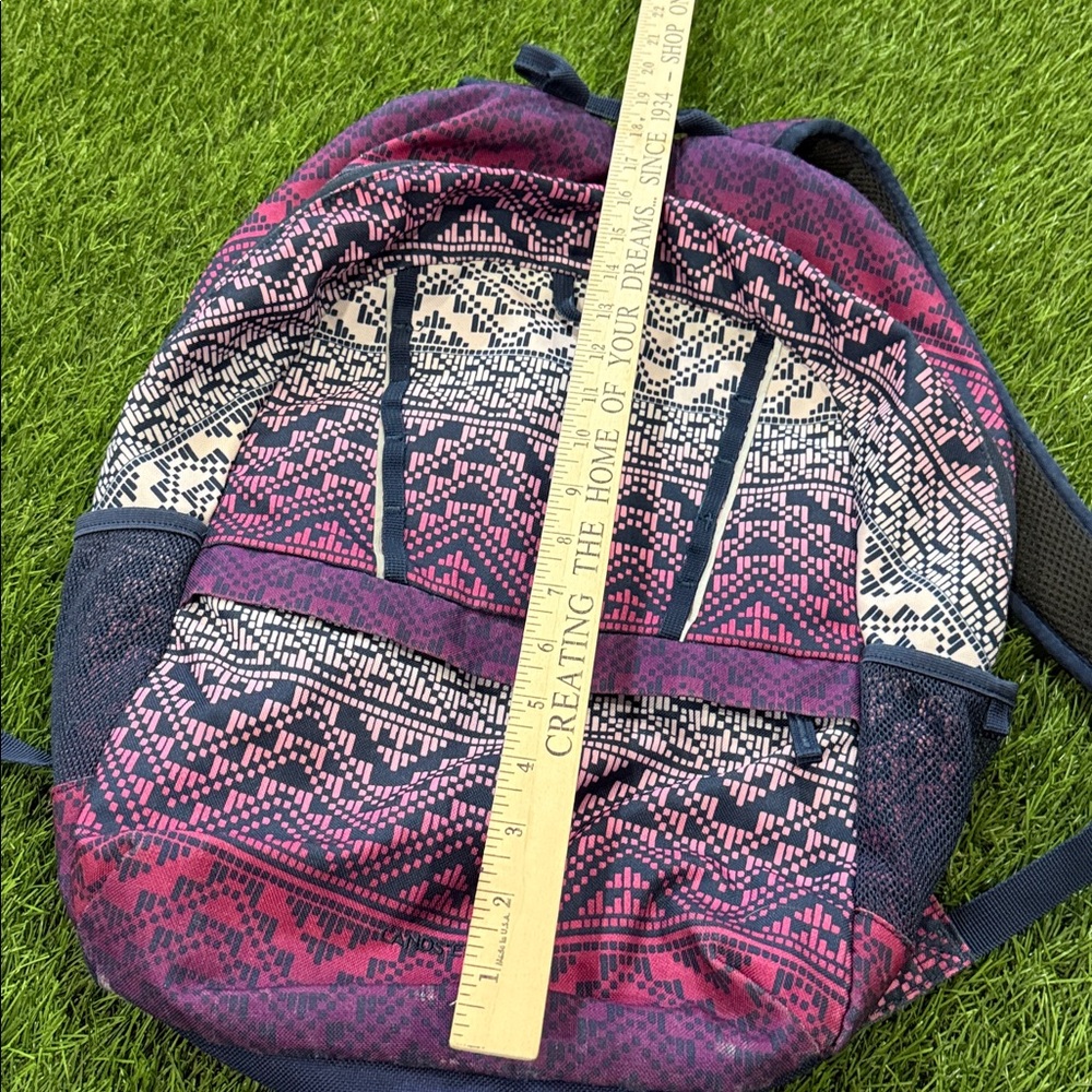 Lands End Backpack - Picture 4 of 6